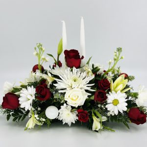Christmas Embrace centerpiece